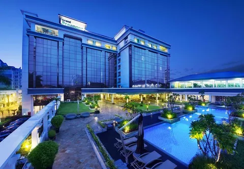 Grand Hotel Preanger di kawasan Asia Afrika Bandung